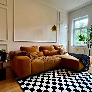 Charmanter Altbau In Schleussig Mit Balkon Apartment